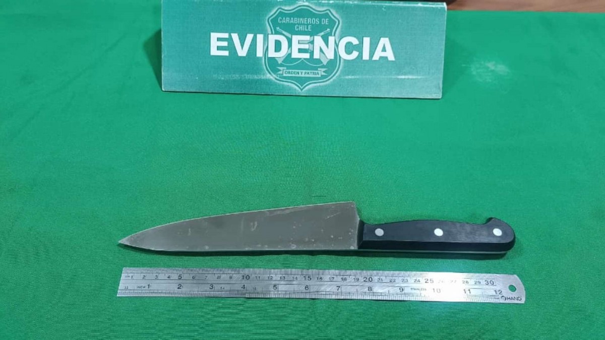 Femicidio frustrado en Quinta Normal: Sujeto intentó asfixiar y quemar a su pareja