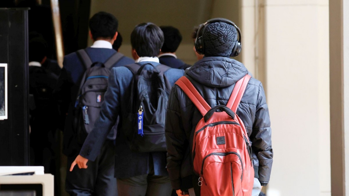 Contraloría detecta falta de fiscalización en colegios más denunciados por violencia