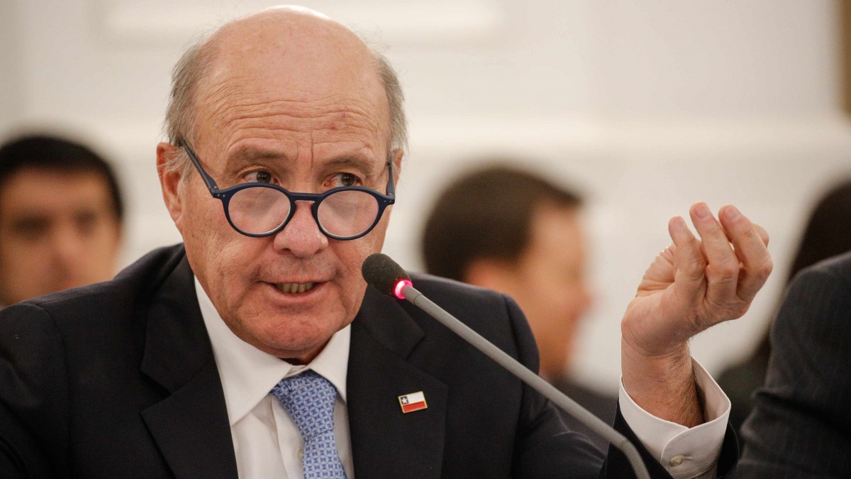 Quiroz descarta recortes a la PGU: 'No se va a tocar ningún beneficio social'