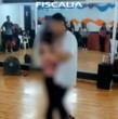 Un profesor de baile en Iquique quedó en prisión preventiva por violación y estupro contra una alumna menor de edad. La denuncia surgió tras acusaciones en redes sociales y la investigación durará 90 días.