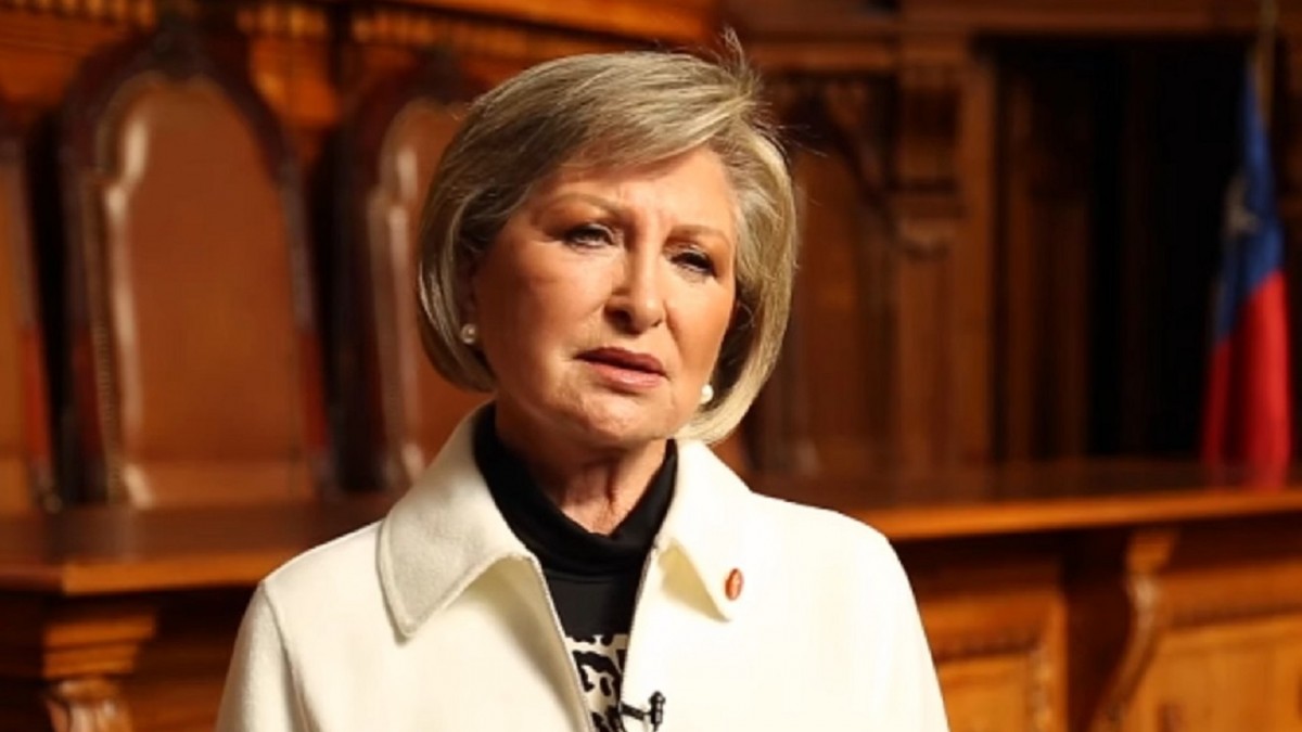 Acusa informe adulterado: La querella contra inspectora de la PDI por vincular a exministra de la Corte Suprema en autorrobo
