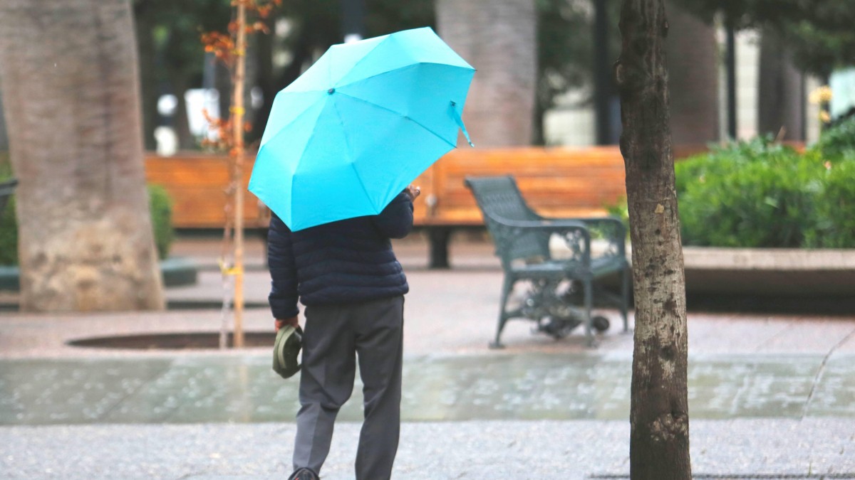 Lluvia y vientos de hasta 60km/h este fin de semana largo: Revisa las zonas que tendrán precipitaciones