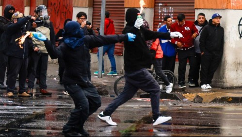 Carabineros informó que 35 personas fueron detenidas durante las manifestaciones en el Día del Trabajador
