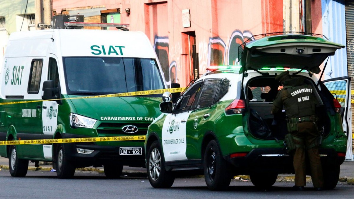 Motociclista muere tras violenta colisión con bus del transporte público en Puente Alto