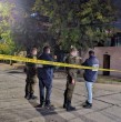 Un hombre recibió cuatro impactos de bala en la entrada de su vivienda en San Miguel. La víctima está hospitalizada sin riesgo vital y la PDI investiga el hecho con varias hipótesis en desarrollo.