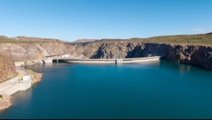 Tragedia en Mendoza: chileno de 51 años muere tras caer a embalse durante paseo