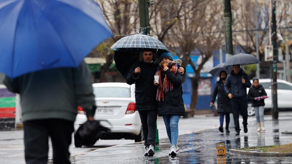 Meteorología actualiza aviso por lluvias de hasta 50 mm: Se agregó una nueva región y se modificó el monto de las precipitaciones