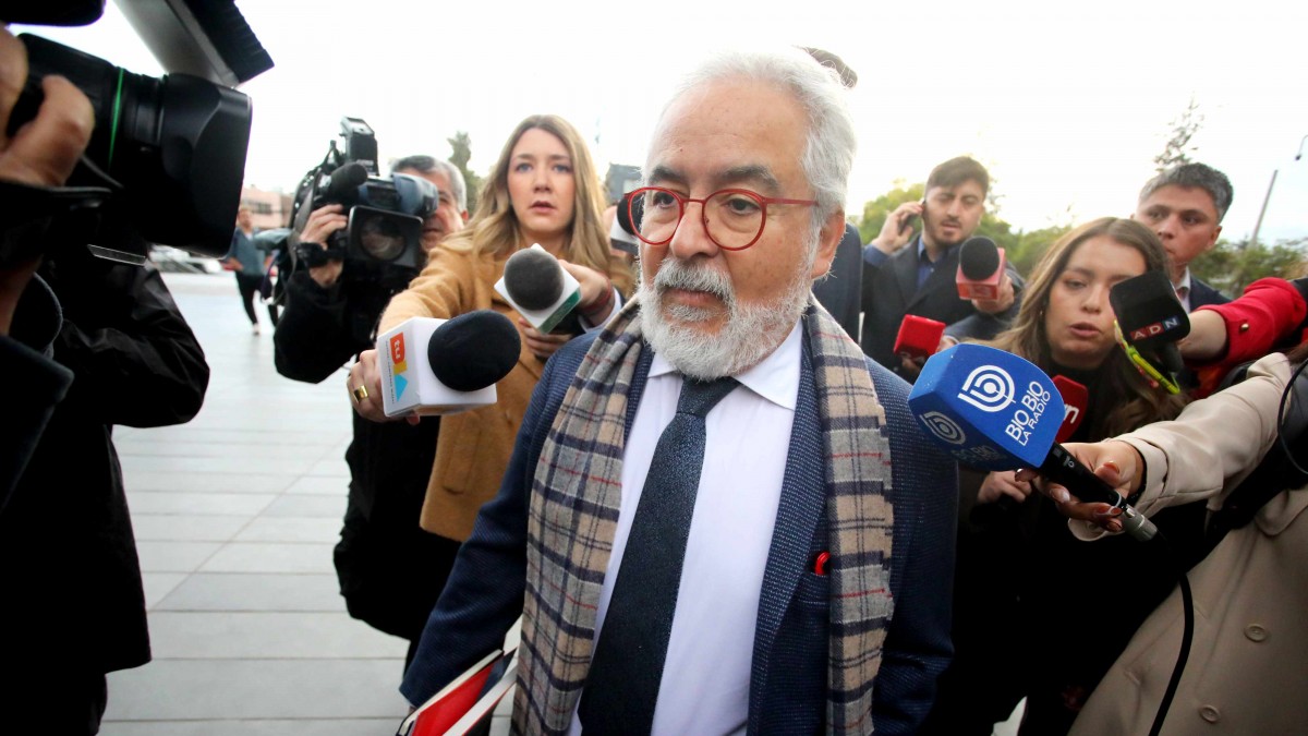 Así fue la caótica llegada de Luis Hermosilla al Centro de Justicia: Hoy es su audiencia de reformalización