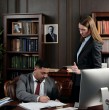 El Servicio de Ciudadanía e Inmigración de los Estados Unidos USCIS informa que exigirá la presencia física de los abogados en entrevistas a partir de mediados de este mes de mayo.