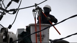 Cortes de luz en la Región Metropolitana: Ocho comunas tendrán interrupciones este miércoles 5 de mayo