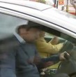 Cathy Barriga llegó en un vehículo blanco a buscar a Joaquín Lavín León tras su segunda jornada de formalización. La Fiscalía pidió prisión preventiva por delitos tributarios y falsificación de instrumento público.