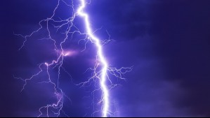 Ahora son siete regiones afectadas: Actualizan aviso de tormentas eléctricas con 'probabilidad de granizos' a partir de esta noche