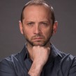 El actor Sebastián Layseca fue hospitalizado por una oclusión intestinal. A través de redes sociales, el comediante entregó detalles de su estado de salud y aseguró que presenta signos de recuperación.