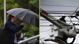 Sistema frontal genera cortes de luz en Santiago: Miles de clientes están sin suministro eléctrico en la capital
