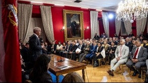 Kast se reunió con 130 alcaldes en La Moneda: Contribuciones, seguridad y educación fueron parte de los temas que se trataron