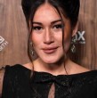 La actriz de nacionalidad peruana Q?orianka Kilcher presentó una demanda contra el director James Cameron y The Walt Disney Company, acusándolos de haber utilizado su imagen sin autorización en la creación del personaje de Neytiri en la saga Avatar.