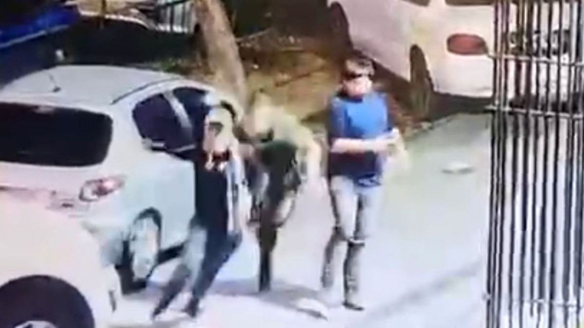 Carabineros detiene a joven de 18 años con arma y municiones de escopeta afuera del Duoc de Maipú