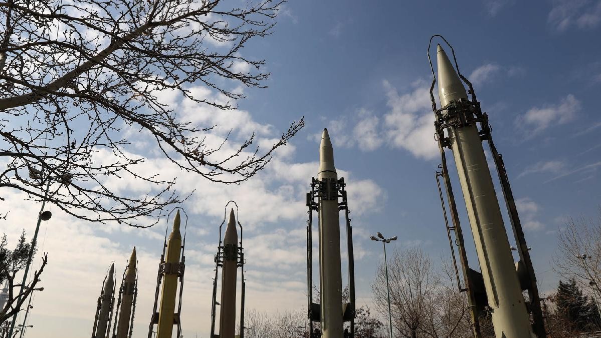 China alimenta las guerras en Irán y Ucrania: envío masivo de microchips y motores sostiene la producción masiva de misiles