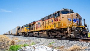 Hallan seis personas muertas al interior del vagón de un tren de carga en Texas: Temperaturas superaban los 30° en la zona
