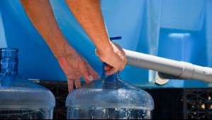 Por hasta cerca de 15 horas: Anuncian corte de agua en tres comunas de Santiago para este miércoles