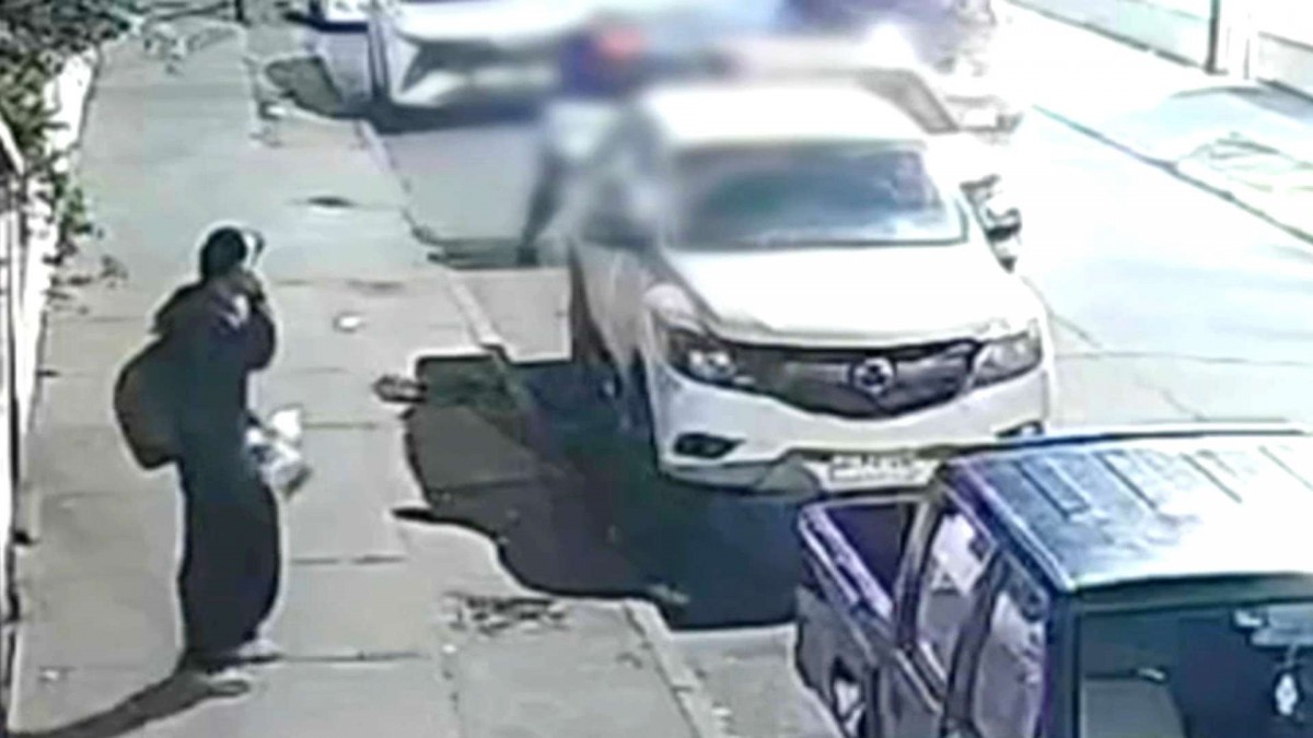 Cámaras captaron momento del presunto secuestro en San Miguel: Joven fue subido por la fuerza a un vehículo