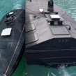 Todo comenzó cuando varios pescadores que trabajaban cerca del cabo Doukato, en la isla griega de Lefkada, detectaron una embarcación no tripulada de aproximadamente cinco metros que giraba repetidamente en la misma zona