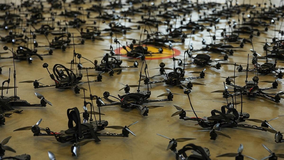 La rebelión de lo barato: El fin de la era de las armas sofisticadas ante el avance de la tecnología 'desechable'