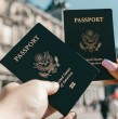 A pesar de que no está prohibido propiamente, especialistas sugieren que ?es complicado solicitar la visa de turismo y la de prometido al mismo tiempo, debido a que se genera contradicción