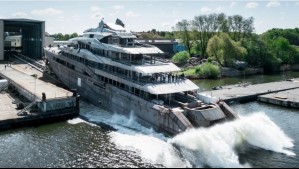 Superyate de lujo: misterioso magnate exhibe su fortaleza flotante de cristal de 350 millones de dólares con helipuerto
