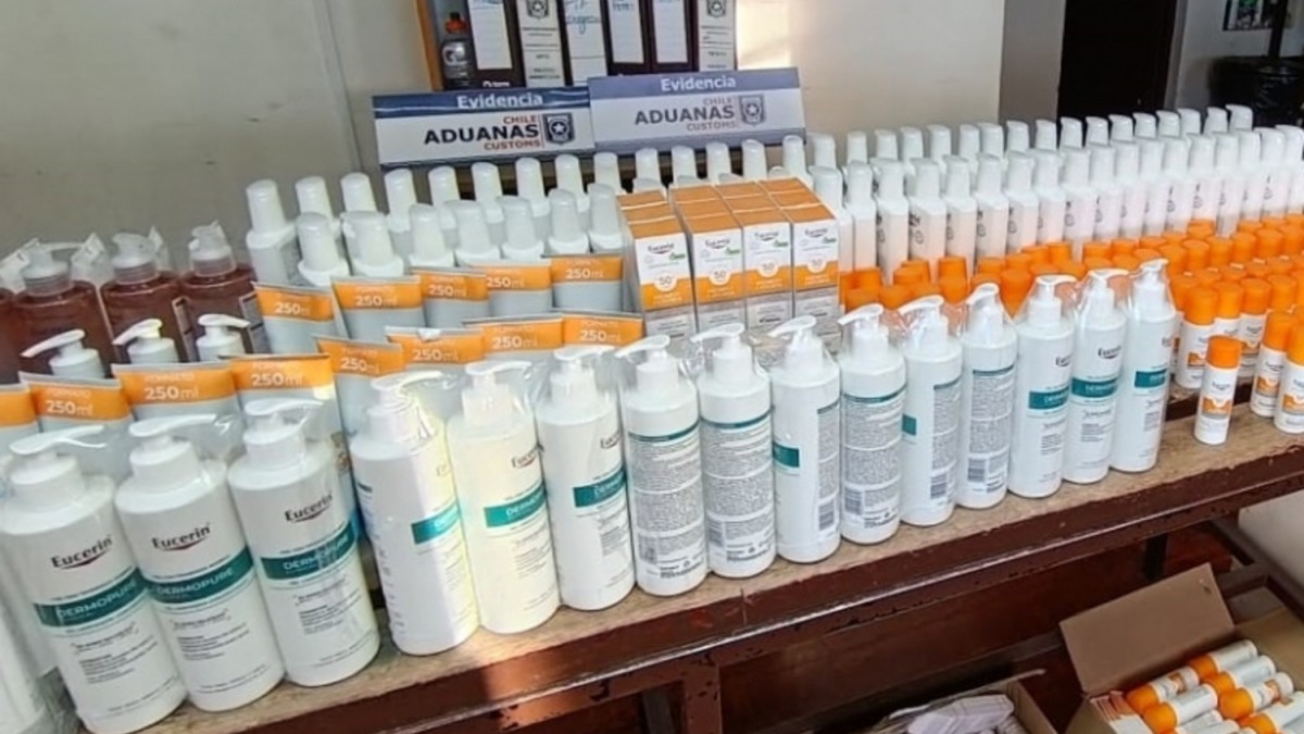 Descubren millonario contrabando de cremas antiarrugas: Camionero intentó sacarlas del país rumbo a Bolivia