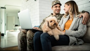 Beneficios al casarse con un militar en Estados Unidos: Esto ocurre en el caso de los migrantes ilegales