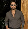 Luis Mateucci fue internado de urgencia en Santiago tras presentar dolor en el pecho. El chico reality quedó hospitalizado con diagnóstico preliminar de dificultad respiratoria.