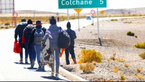 Nueva propuesta del Gobierno busca que hospitales y colegios reporten a migrantes irregulares para eventuales expulsiones