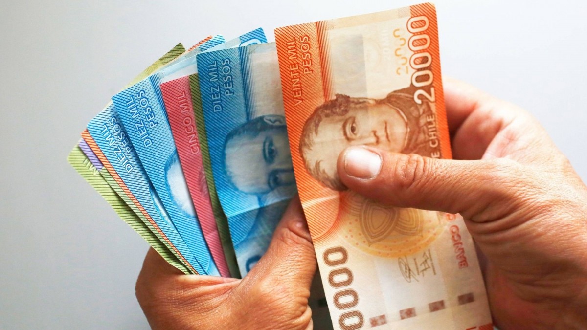 Chile fue el segundo país de la OCDE con mayor aumento ingresos reales en los hogares durante el 2025
