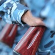 El chicle energético militar ayuda a los soldados a mantenerse alertas en los momentos que más requieren su atención y a mejorar su capacidad de reacción en las misiones diarias