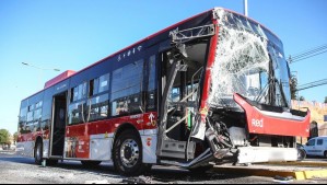 Choque de dos buses RED deja a 10 personas heridas en La Florida
