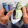 Para acceder a los fondos del Beneficio por Años Cotizados no se requiere realizar postulaciones, pero la ley exige cumplir un mínimo de ahorros previsionales y dos requisitos clave