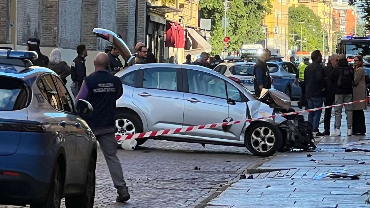 Ocho heridos en un atropello múltiple en el norte de Italia: Autoridades aún no descartan un atentado