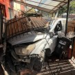 Meganoticias conversó con testigos del accidente en el que una camioneta quedó incrustada en una casa de Puente Alto, quienes relataron que estuvieron a metros de ser alcanzados por el vehículo que iba en su dirección. ¡Detalles!