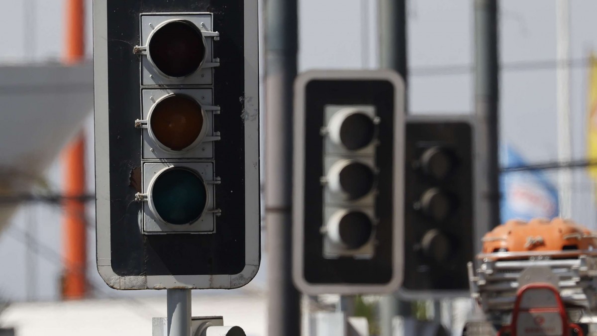 Hasta 7 horas sin electricidad: Corte de luz afectará a sectores de seis comunas de la RM este lunes 18 de mayo