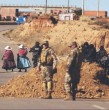 Las protestas contra el Presidente de Bolivia, Rodrigo Paz, continúan escalando y ya dejan cuatro personas fallecidas tras 15 días de bloqueos y movilizaciones que mantienen cercadas las ciudades de La Paz y El Alto.