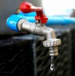 Aguas Andinas informó cortes de agua programados en cuatro comunas de la Región Metropolitana debido a trabajos de mantención. Revisa los horarios y sectores afectados.