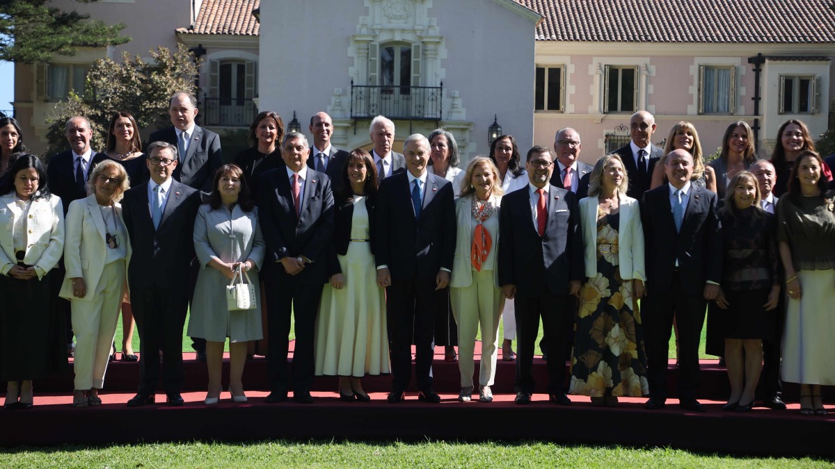 Kast cita a gabinete en Cerro Castillo en medio de inminente salida de Steinert y tensión previa a la Cuenta Pública