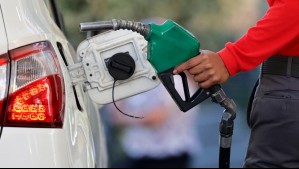 Bencinera sigue con rebajas en combustibles: Estas son las comunas seleccionadas este martes 19 de mayo