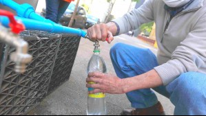 Megacorte de agua en la Región Metropolitana: Estos son los puntos de abastecimiento en las ocho comunas afectadas