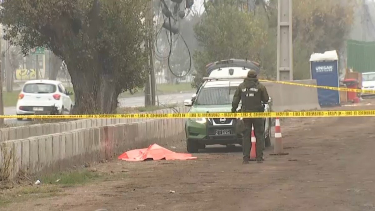 Encuentran cuerpo dentro de canal Santa Marta a un costado de Camino Melipilla en Maipú: Se investiga participación de terceros