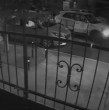 Un delincuente fallecido y otros dos heridos dejó un violento asalto contra la casa del exministro del Tribunal Constitucional (TC), Iván Aróstica, ocurrido la noche del jueves en su domicilio de la comuna de San Miguel.
