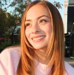 Skarleth Labra mostró un nuevo cambio de look en redes sociales, donde apareció con el cabello más rubio, semanas después de confirmar el fin de su relación con Diego Bazaes.