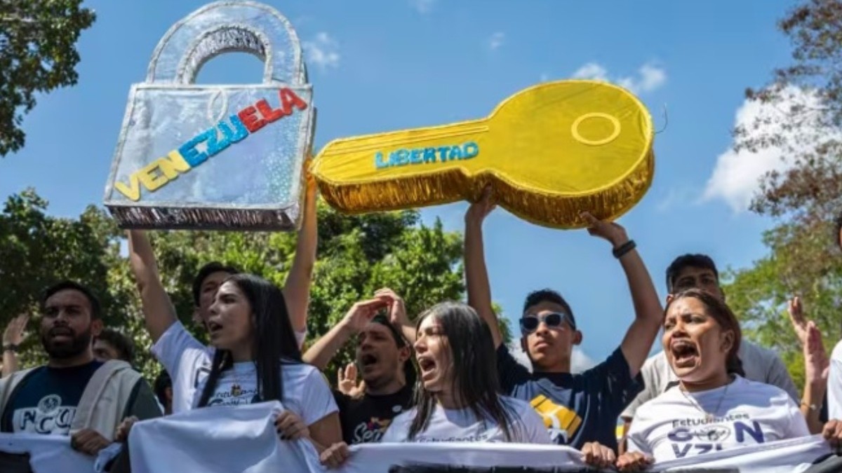 Delcy Rodríguez anunció liberación de otros 500 presos políticos en Venezuela