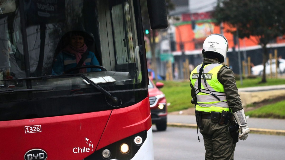 Adulta mayor fallece tras ser atropellada por bus RED en Estación Central: Conductora quedó como imputada